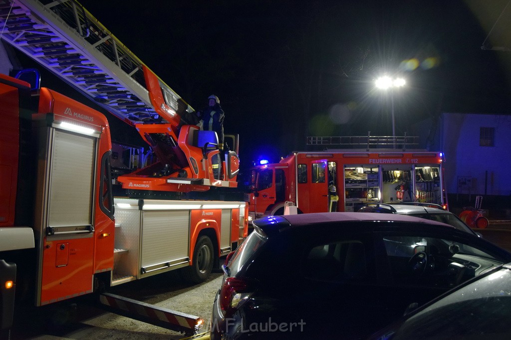 Feuer 2 Koeln Porz Langel Hinter der Kirche P139.JPG - Miklos Laubert